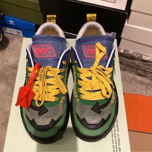 AUTHENTIC off white ODSY1000 Lightly Worn